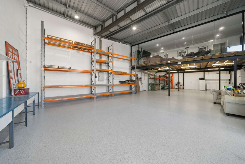 Showrooms / Bulky Goods commercial property for lease at 11/4 Fremantle Street Burleigh Heads QLD 4220