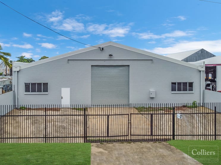Factory, Warehouse & Industrial commercial property for lease at 8 Gorari Street Idalia QLD 4811