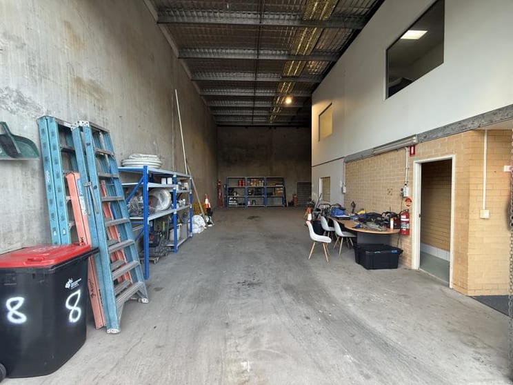 Factory, Warehouse & Industrial commercial property for lease at Unit 8/47-51 Lorraine Street Peakhurst NSW 2210