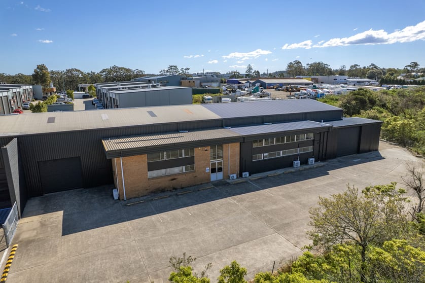 Factory, Warehouse & Industrial commercial property for lease at Unit 4/9 Oakdale Road Gateshead NSW 2290