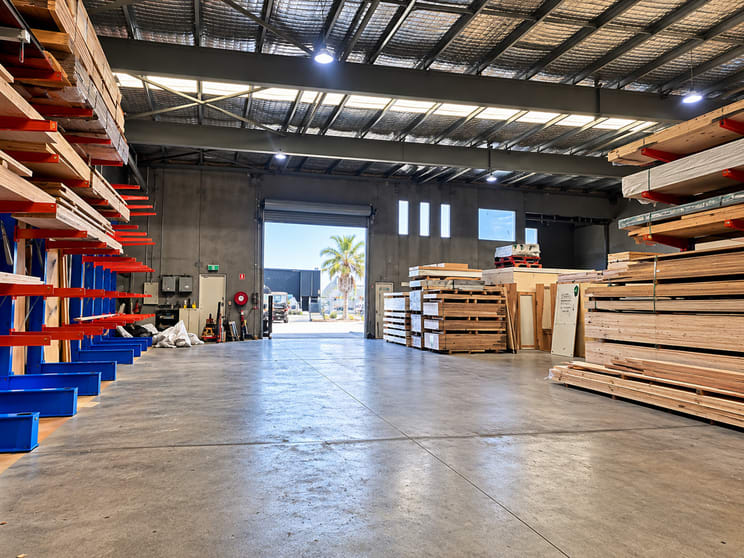 Factory, Warehouse & Industrial commercial property for lease at 13 Thomas Street Cavan SA 5094