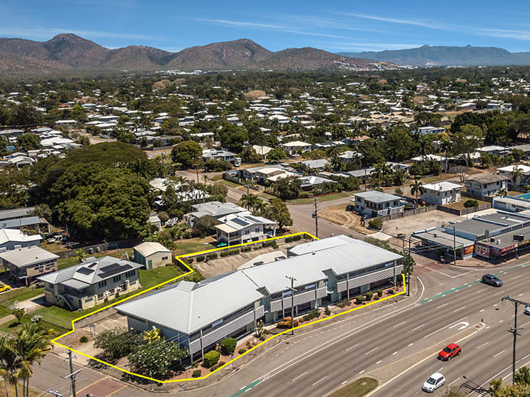 Offices commercial property for lease at 6B/202 Ross River Road Aitkenvale QLD 4814