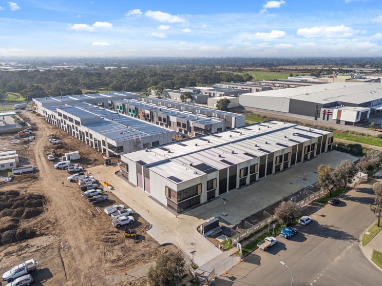Factory, Warehouse & Industrial commercial property for lease at 260 Governor Road Braeside VIC 3195