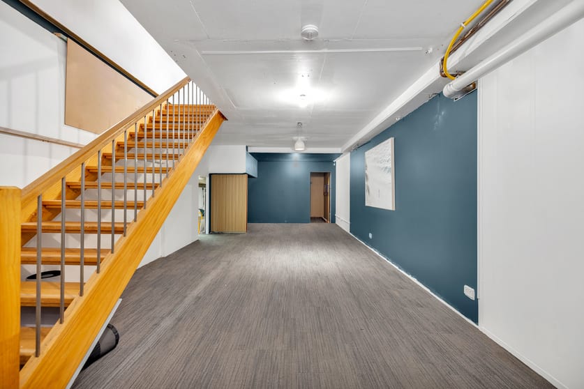 Offices commercial property sold at 2/5-7 Careel Head Road Avalon Beach NSW 2107 Offices commercial property sold at 2/5-7 Careel Head Road Avalon Beach NSW 2107