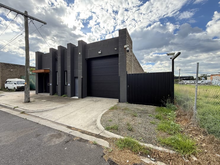 Factory, Warehouse & Industrial commercial property for sale at 1/3 Finch Street Frankston VIC 3199 Factory, Warehouse & Industrial commercial property for sale at 1/3 Finch Street Frankston VIC 3199