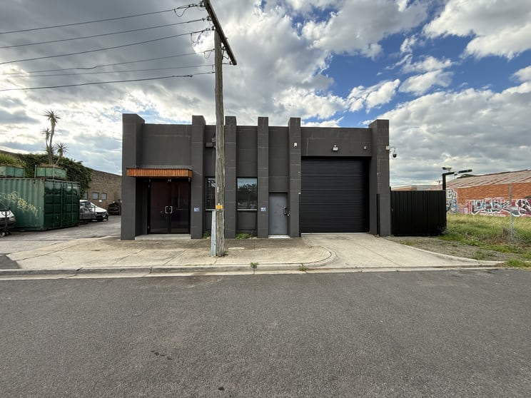 Factory, Warehouse & Industrial commercial property for sale at 1/3 Finch Street Frankston VIC 3199 Factory, Warehouse & Industrial commercial property for sale at 1/3 Finch Street Frankston VIC 3199