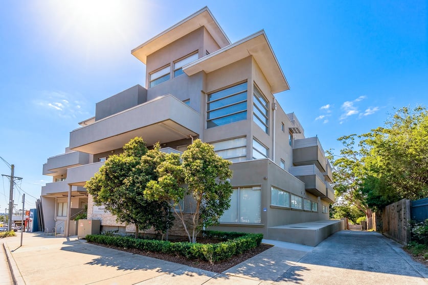 Medical / Consulting commercial property for sale at Suites 1, 5, 6, 7 &/18-22 Bell Street Heidelberg Heights VIC 3081