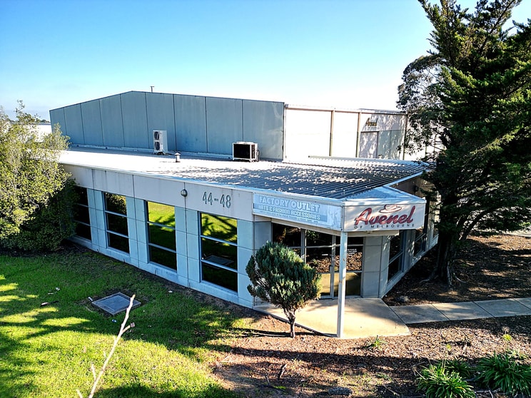 Showrooms / Bulky Goods commercial property for sale at 44-48 Star Crescent Hallam VIC 3803
