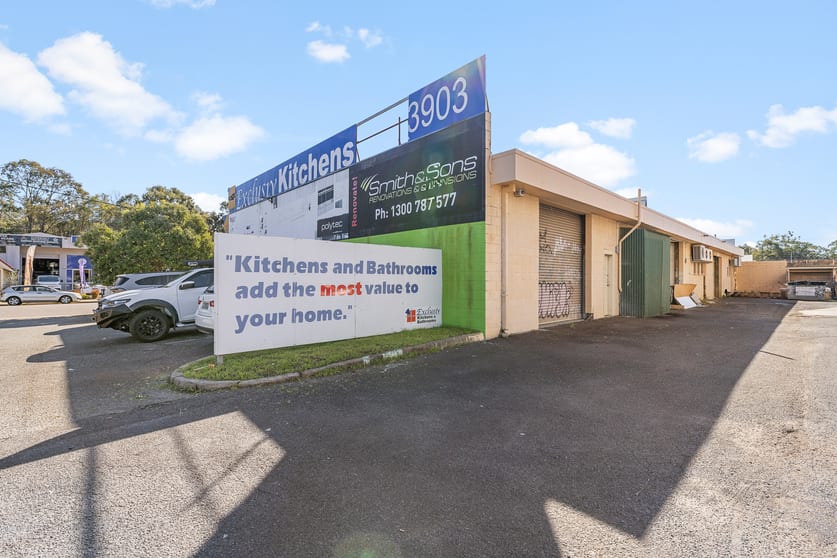 Factory, Warehouse & Industrial commercial property for sale at 6 Dan Street Capalaba QLD 4157