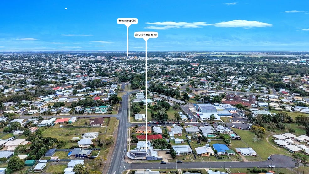 Shop & Retail commercial property for sale at 27 Elliott Heads Road Kepnock QLD 4670