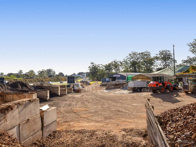 Other commercial property for sale at 9 Recreation Reserve Road Highfields QLD 4352 Other commercial property for sale at 9 Recreation Reserve Road Highfields QLD 4352