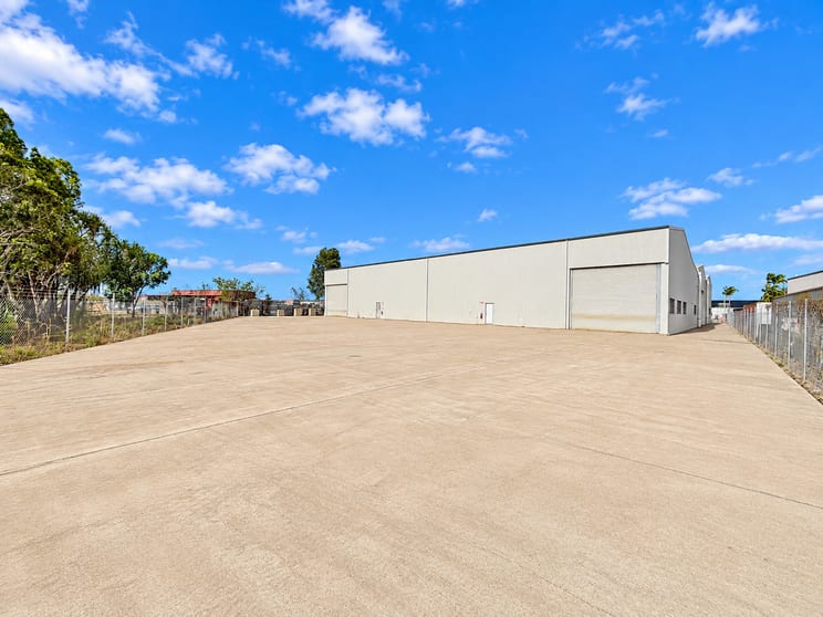 Factory, Warehouse & Industrial commercial property for sale at 7-8 Reward Court Bohle QLD 4818