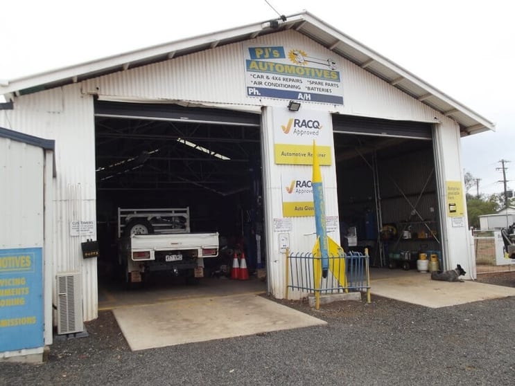 Established Mechanic Business Selling Freehold With Adjoining Residence
