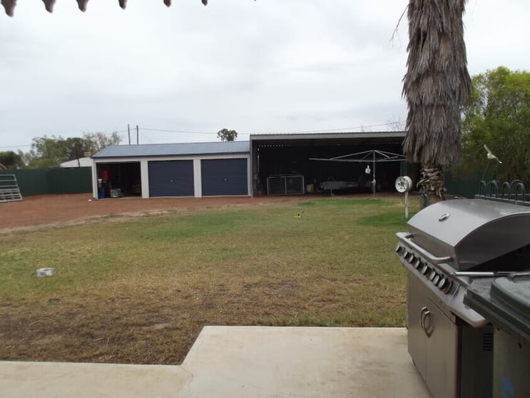 Established Mechanic Business Selling Freehold With Adjoining Residence