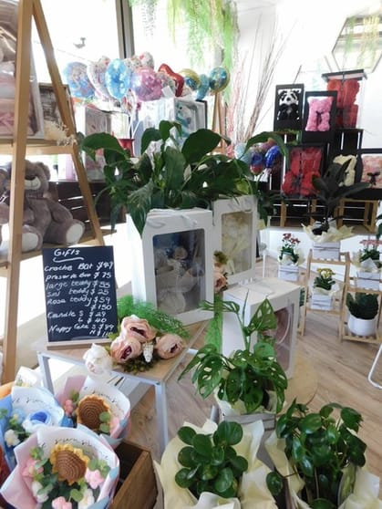 Florist, Giftware and Hamper Business  Somerville, VIC