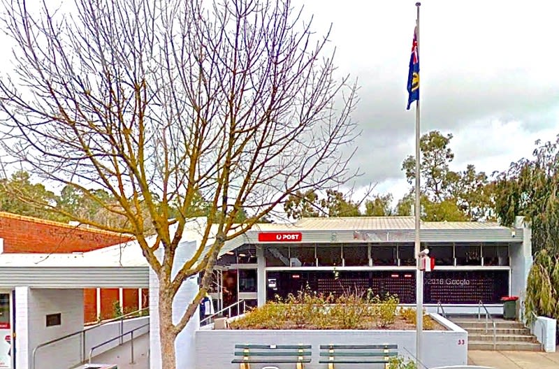 post office Near country 5 day UNDER CONTRACT