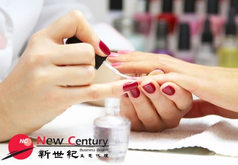 Beauty Salon / Nail Care -- Ivanhoe -- #6316014