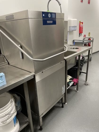 Fried chicken business (WIWO) 39000$ Fried chicken business (WIWO) 39000$
