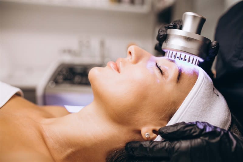 Skin clinic brand has 3 fully managed stores in fabulous locations situated all Skin clinic brand has 3 fully managed stores in fabulous locations situated all