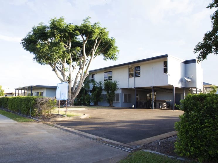 BIG Price reduction - Owner Says Sell! 2847BL BIG Price reduction - Owner Says Sell! 2847BL