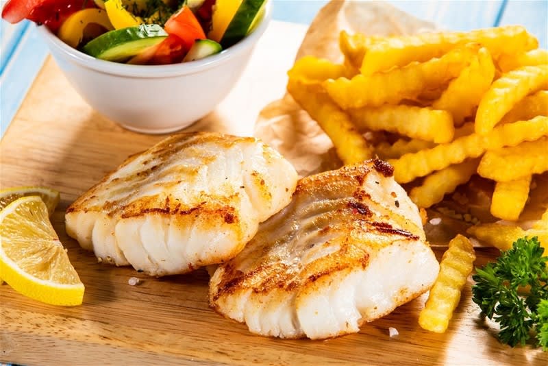 Popular Fish & Chippery Popular Fish & Chippery