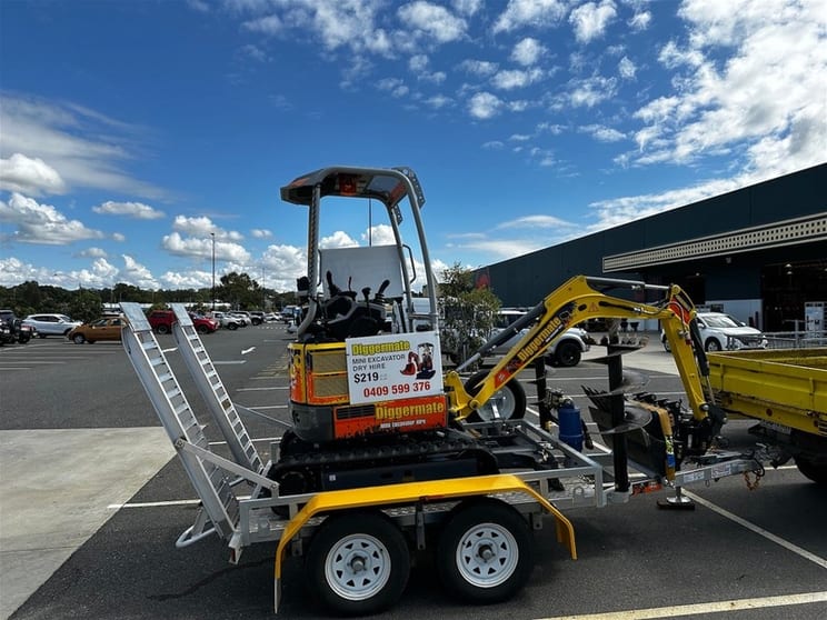 Mini Earthmoving Hire Business  Low Hours, Strong Returns!