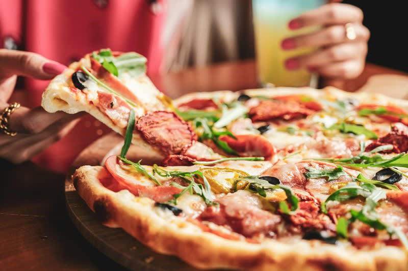 Pizza Shop  Prime Location | $9K Weekly Takings | Only $150K [2508271]