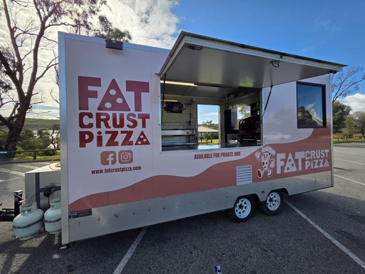 Fat Crust Pizza - Pizza Made With Passion!