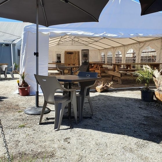 Restaurant and Catering business - includes the freehold. Vendor Finance