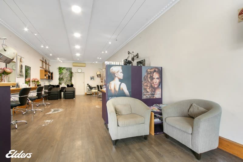 Mixed Clippers Hair Design - Turnkey Business For Sale Mixed Clippers Hair Design - Turnkey Business For Sale