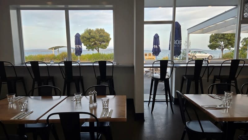 Beachside Licensed Restaurant - Rare Hospitality Opportunity Beachside Licensed Restaurant - Rare Hospitality Opportunity