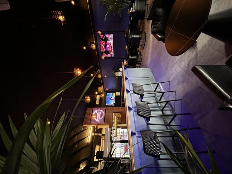 Wine Bar Restaurant Pizza and Takeaway Christies Beach
