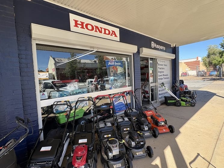 Outdoor Appliance Centre + Yamaha Dealership, 
Narrandera