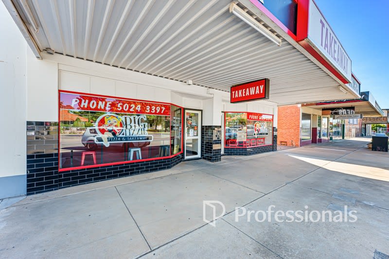 Big Lizzie Pizza  Established & Thriving Red Cliffs Favourite