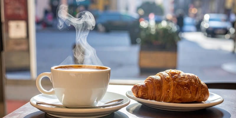Café on University Campus With Catering Services