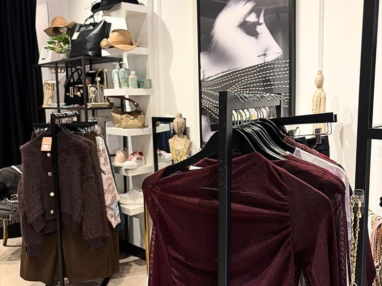 Prime Retail Location - High Foot Traffic Neighbourhood Centre