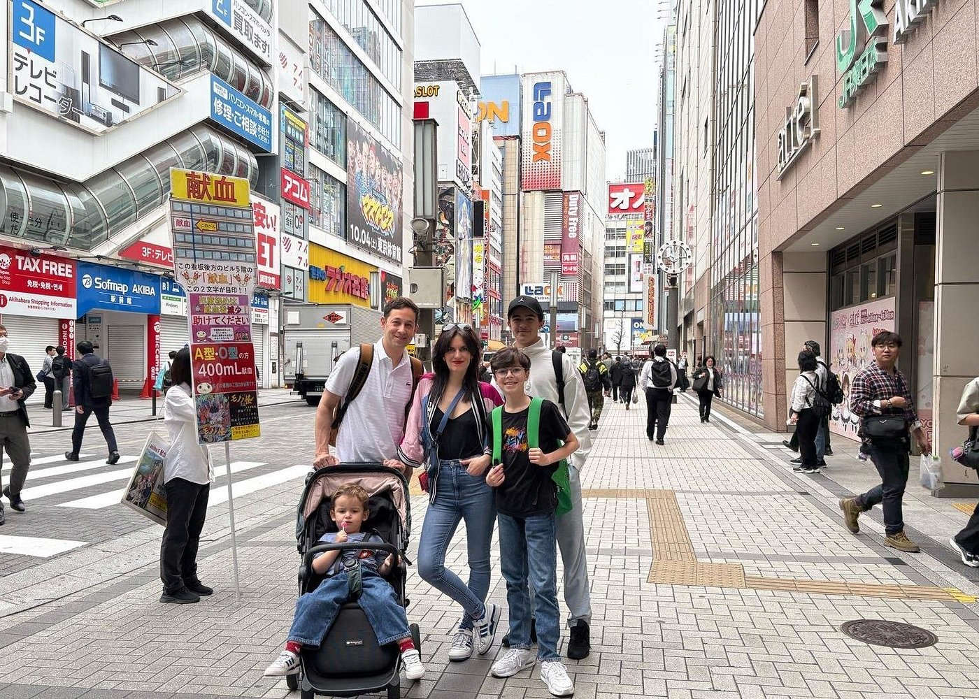 Anime, Manga, Game & Pop Culture Tour in Akihabar