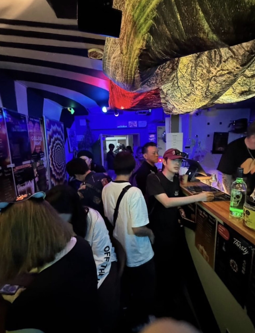 Music Bar Mash Out