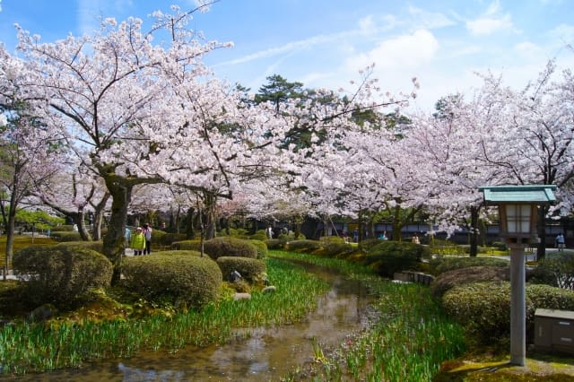 Kenroku-en