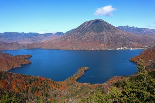 Lake Chuzenji in Autumn