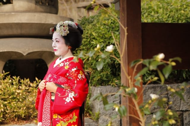 Maiko2