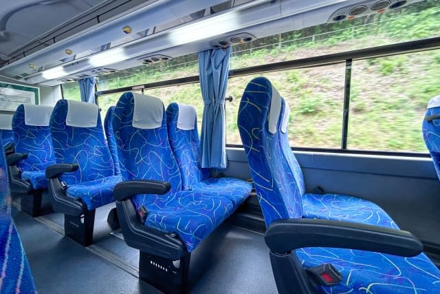 Highway Bus: Recommended for Those Who Want to Save on Travel Costs