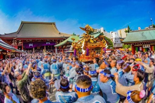 Sanja Festival αt Sensoji Temple