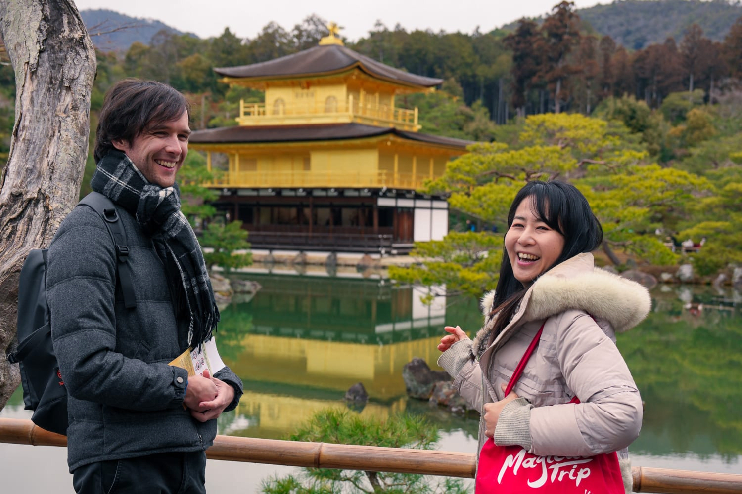 To enjoy Kyoto's many World Heritage sites deeply and efficiently, get a local guide!