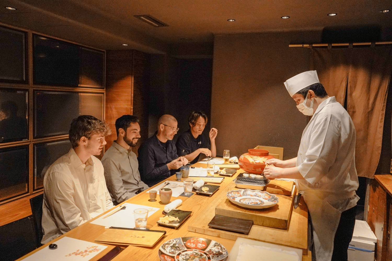 Japanese tasting methods, join a tour with locals