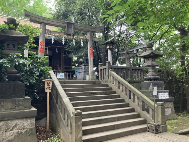 Suwa Shrine