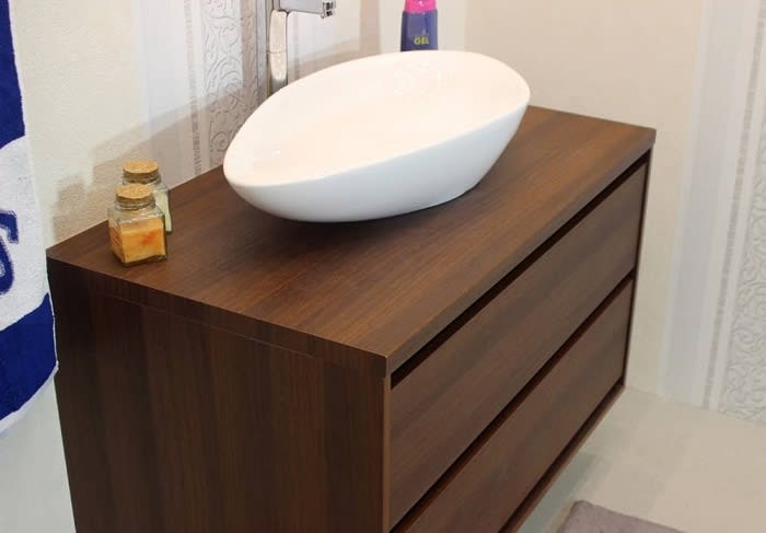 Шкаф за баня М-Мебел ПРИОРА Olive, долен шкаф, 100% PVC, плавно прибиране, с умивалник, панти Blum