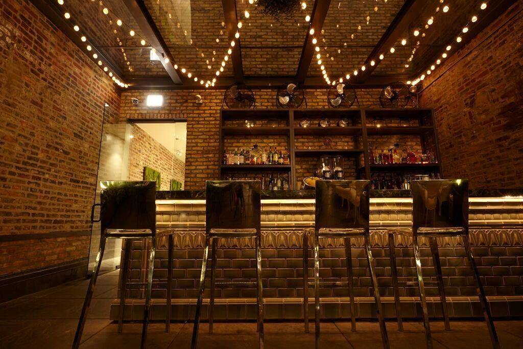 Chicago Nightclubs & Lounges  Find Nightlife, Dance Clubs & Bars