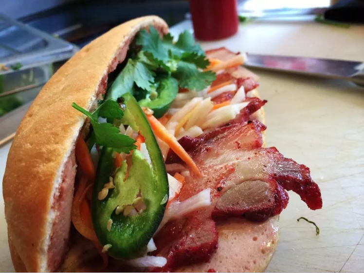 10 BIG MEALS UNDER 10