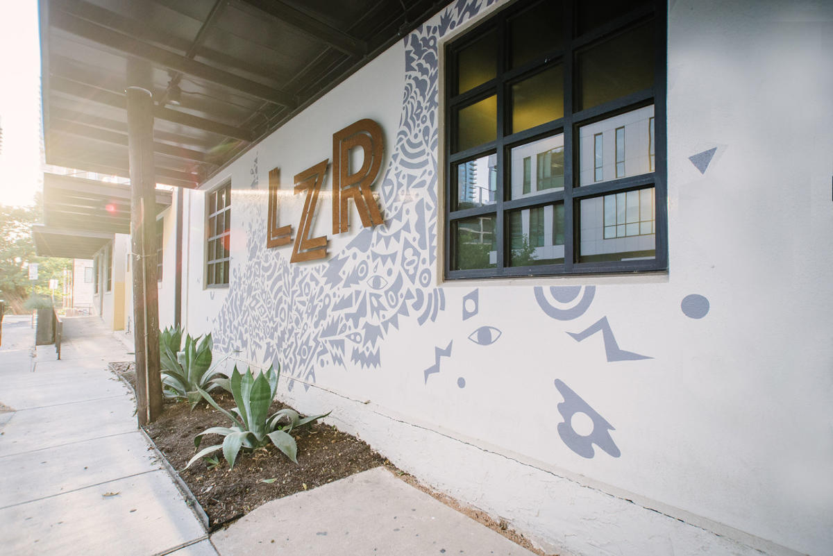 La Zona Rosa Is Back, Baby!